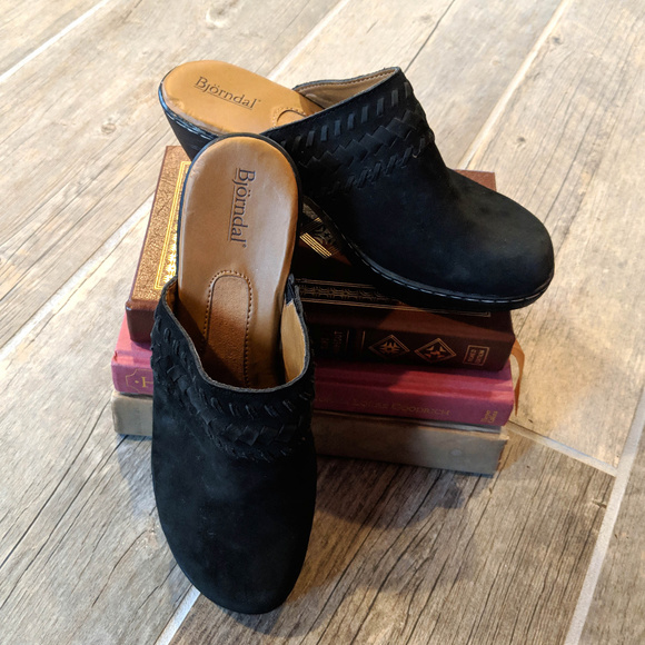 bjorndal clogs